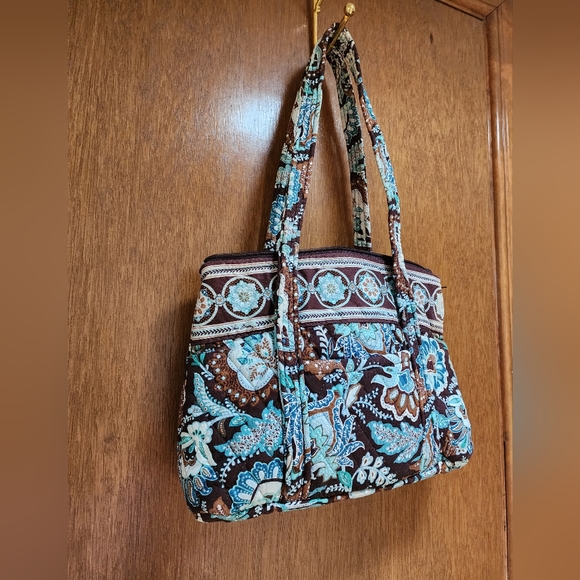 Vera Bradley Handbags - Vera Bradley vintage Java Blue Villager Tote Bag EUC
